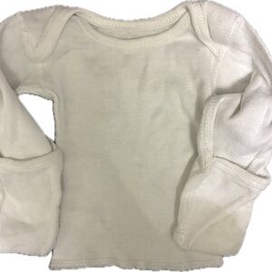 Baby long sleeve with built in mittens